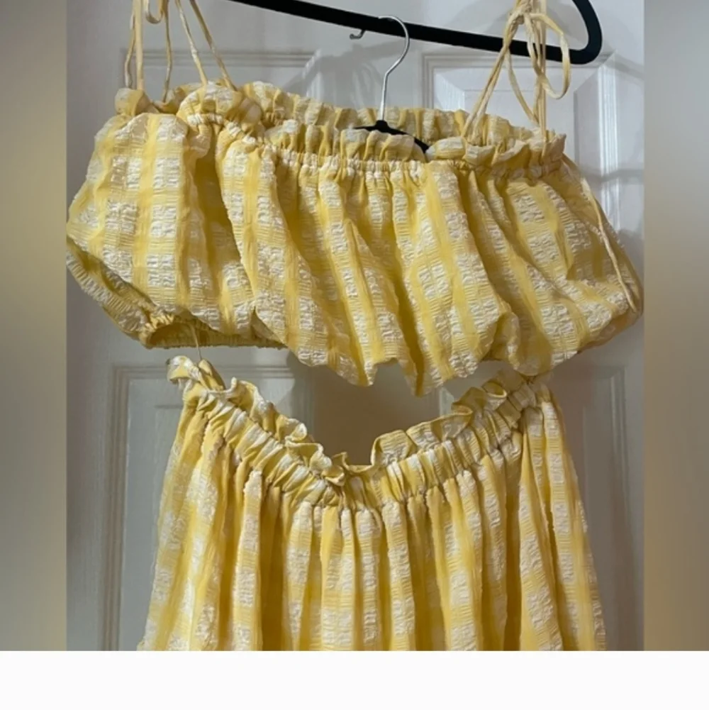 Vici Yellow Two Piece Skirt Set - Picture 6 of 16